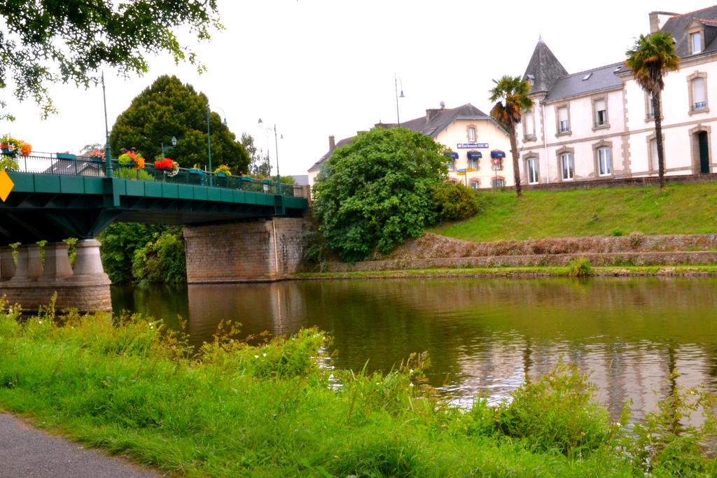 Brit Hotel Essentiel Pontivy Robic Exterior photo