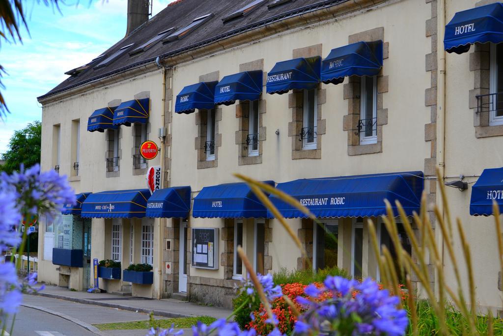 Brit Hotel Essentiel Pontivy Robic Exterior photo