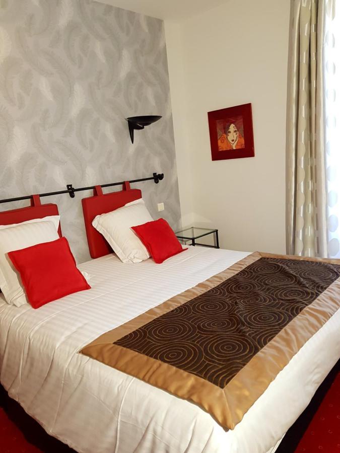 Brit Hotel Essentiel Pontivy Robic Exterior photo